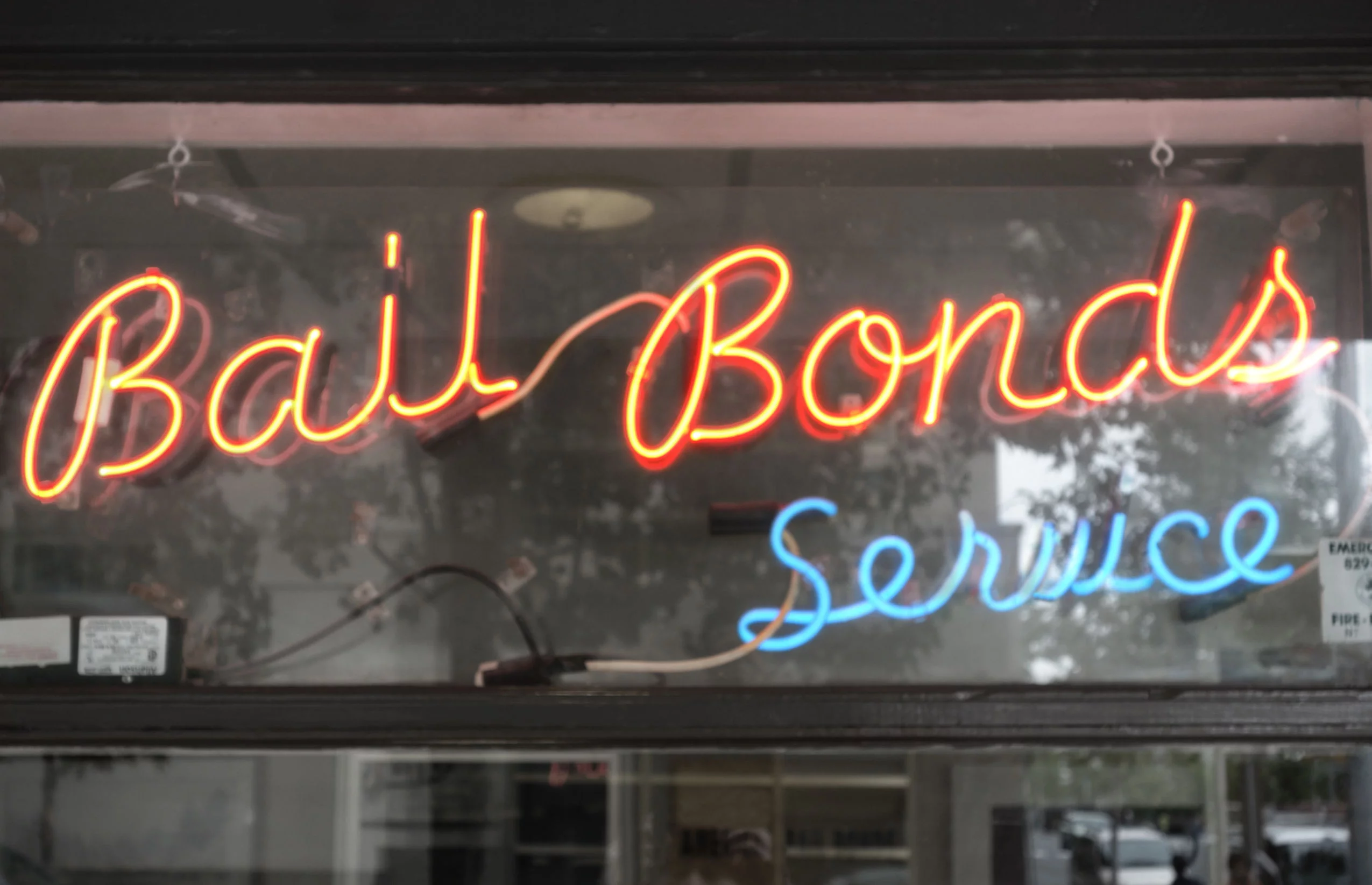 24/7 Bail Bonds Service